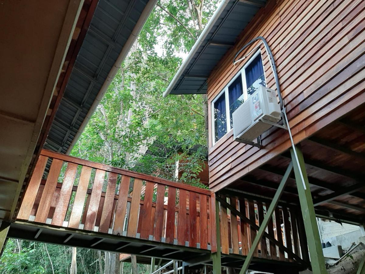 Utan Teluk Nipah Villa Pekan Pangkor Exterior photo